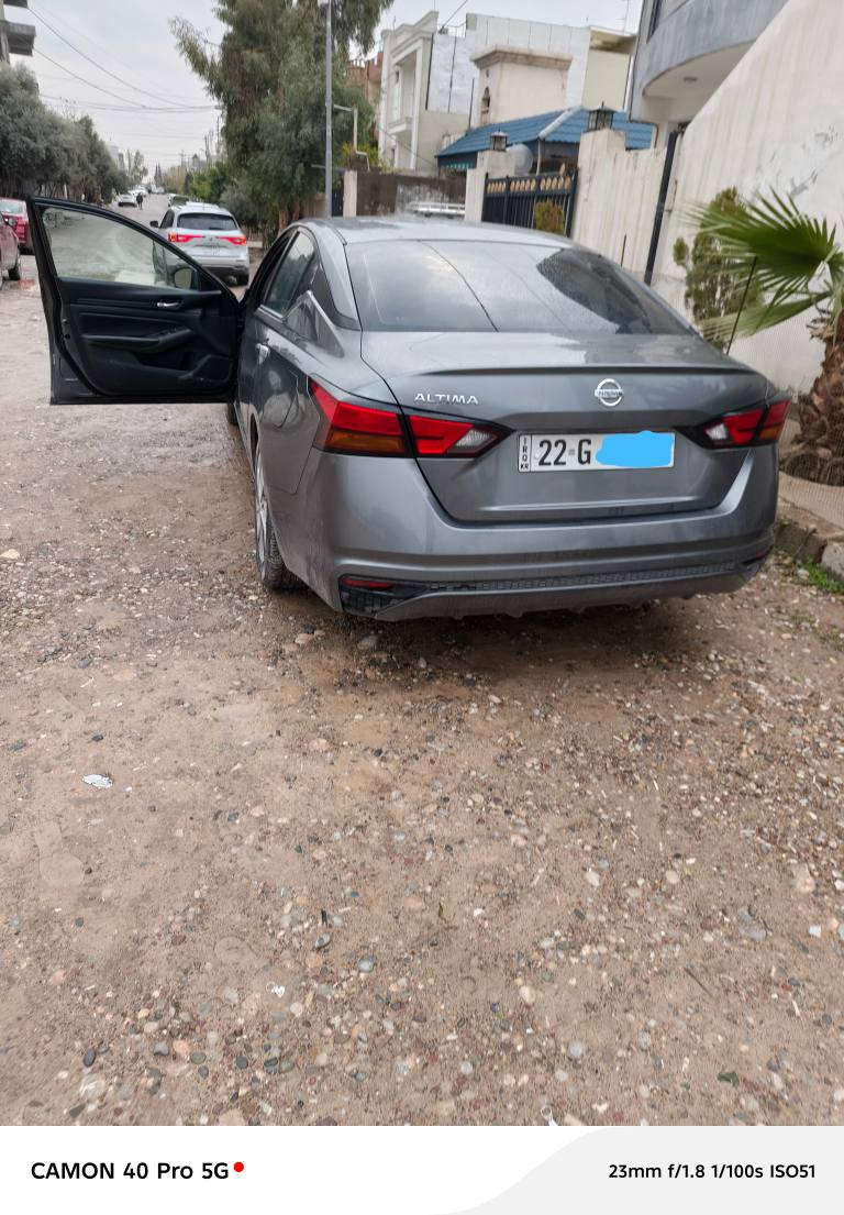 نیسان التیما مودیل 2022مواسفا s شاشەو کامیرا بەسمەو رادار و شغال بێ بۆیاغ و بێ ئێرباگ پێش و پشتی هەمووی کەبسە تەنها یەک بوست لێواری بوتید تعدیلە کلینە گێڕو مەکینەی بیلادی بەناوی خومە . *********** أربيل, العراق
