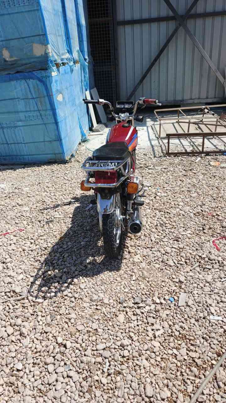 سلام عليكم دراجه البيع نامه شلمجه موديل24 وراق دراجه مكفول سعر 650 اليريده  يتصل  خاص ما مفتوح***********
