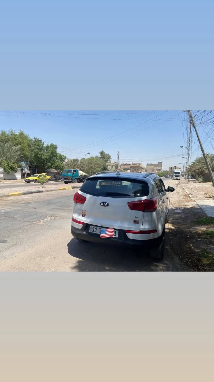 كيا سبورتج 2016 فوول 1/1
 بصمه
 بونوراما
داخل جلد 
تدفئه تبريد كشنات 
بصمة ابواب 
فول تحكمات 
وارد امريكي ضرر خفيف موضح بالصور مع السونار
السياره كلش نظيفه وعليهه ادامه منظومات المي والوقود 
بيهه محرك تعبان سياره شغاله 
سعر 136 بيهه مجال بسيط 
رقم الهاتف 
***********
