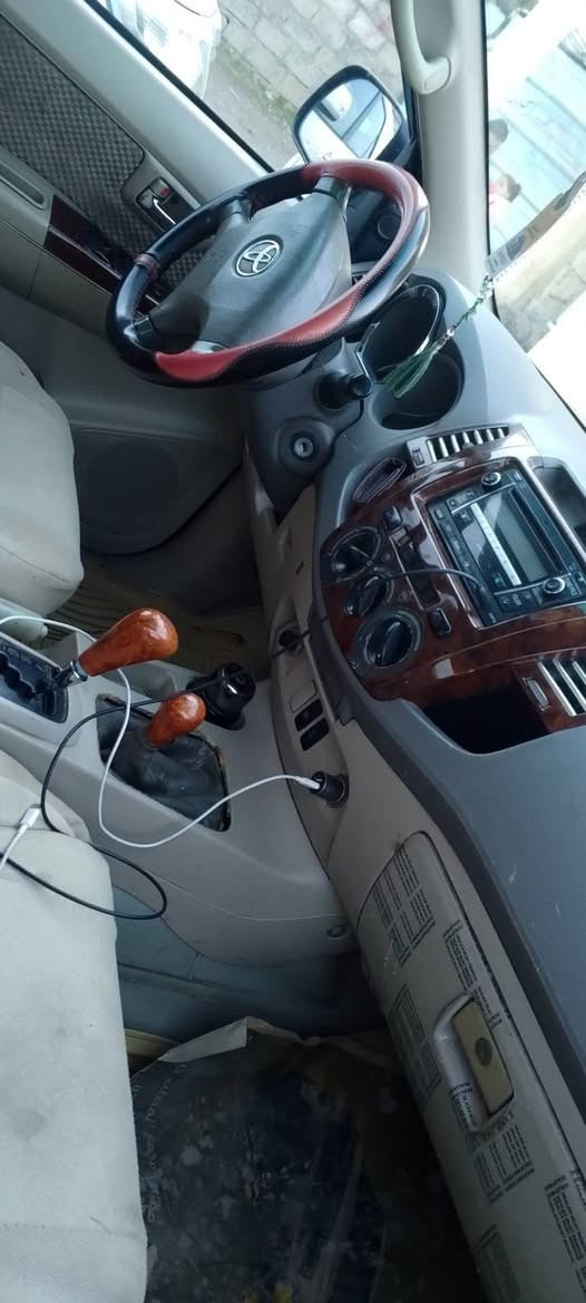 مكلف بل نشر
تيوتا فور جنل  2008رقم صلاح الدين  
مكينه 2700بيع ومراوس
مكينه
مال كصه كير خير من الله 

تبريد ثلج 
حداديه جديده 

7راكب 3قطع تبريد
ضرر السياره بس رش  جاملغات امامي 
ول بونيد 
رش فقط 
السياره جديده واحلا من الصور شرط
ترايها خير من الله 

مكانها صلاح الدين الشرقاط
سديره 
بيع ومراوس حسب القناعه 

السعر 130 وبيها مجال قليل 
رقم صاحب السياره ‏‪***********‬‏
