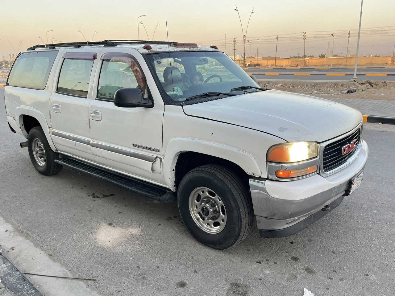 سلام عليكم جمسي مديل 2001 مكفوله من الكص ونقل جثه ولعيب الشرعي رقم بغداد اجره تحويل ثاني يوم مكينه 6100 كير 100 جدد تخم تاير حداديه جديده تبريد ثلج السياره جاهزه من كلشي بيه منضومت غاز كامله السعر 60 رقم الهاتف *********** العنوان البصره
