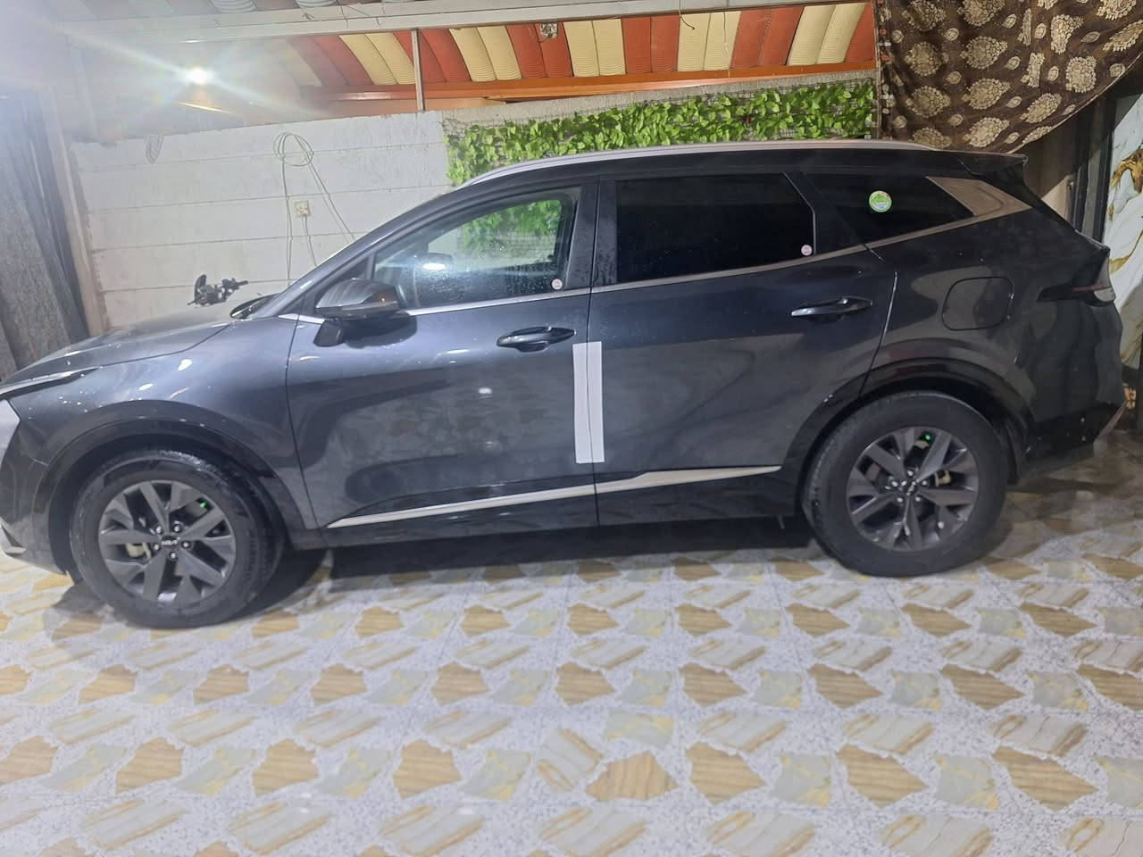 سبورتج مديل ٢٤ كفاله من الضربه بس بارد مكان المدكر الخلفي نص مواصفات بدون رقم فحص موكت وارد كوري السياره غاز سياره جديده من كلشي بصره مشراك الجديد ***********
