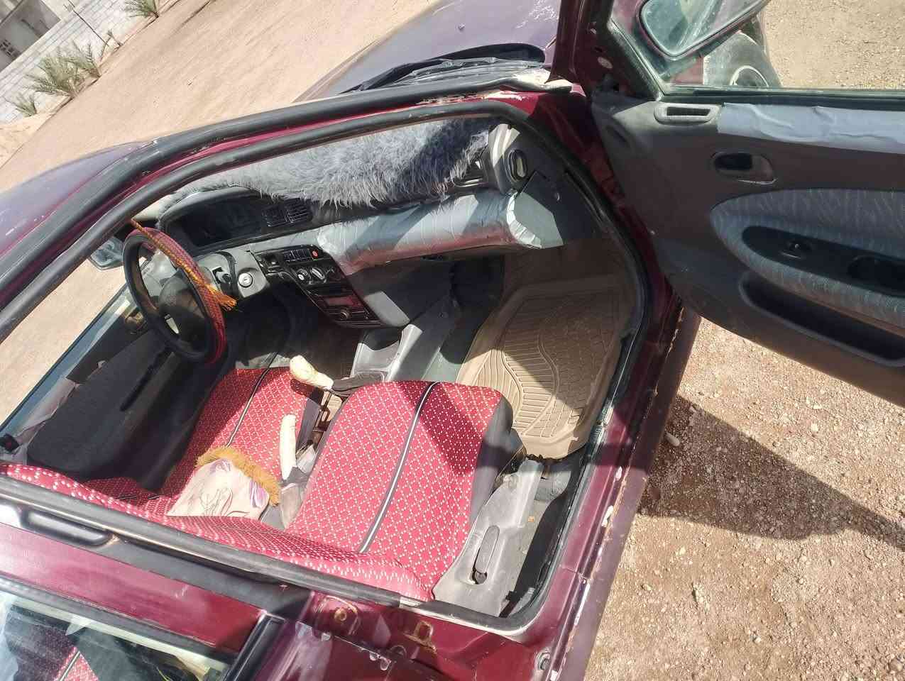 سيفيا موديل 95كيرعادي محرك مسكر تخم تاير كهربائياته جديده سياره جاهزه سنويه كارتونيه تحويل مباشر السعر28وبيهه مجال بسيط الشراي يتصل /‏‪0781 898 4772‬‏
