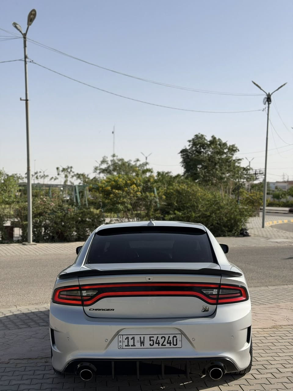 دوج جارجر سكات باك للبيع 

الفئة : srt سكات باك 

الموديل : 2019

اللوحة : بغداد حرة

نوع الحادث :جاملغ وباب السايق

اللون :رصاصي سلفر🤍. 

برمجة  وتفريغ مصطفى ايكل سياره كلش قويه

_____________________________

الــمــواصــفـــات :-

1 - محرك 8 سلندر 6400

2- شاشة وسط للتحكم في ايعازات السيارة

3- ويل كب نجمةة srt

4- حدادية جديدة

5- كشنات جلد  

6- تحكم ستيرن جهتين

7- عداد المسافة 57الف ميل فقط 

8- طقم تاير جديد

9-كيج Arf

10 - سستم صوت متكامل

11-كشن السائق  كهرباء

12-كار بلي

13-نظام سماعات Alpine 

14- مانع انزلاق

15- بصمة ابواب

16- تشغيل عن بعد

17 - منافذ USB امامي خلفي

18- سستم اكزوز بلادي 

19- انظمة قيادة متعدده 

20-حساس خلفي اصل 

21-شوته رياضيه

22-اويل كاج كان

23-لويات he وياه

24-لايت لد متغير بل تلفون

العنوان النجف الاشرف

للأستفسار : تواصل خاص او الاتصال على الارقام👇🏻

اثير وبي واتساب
***********
اسيا بدون واتساب
***********

