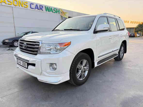 للبيع لاندگروزر GXR 2015 بريمي فول فول مواصفات… رقم دهوك بدون صبغ بدون دعم… السعر44500$ ومجال… المكان دهوك… للاستفسار  
***********
*********** دهوك
