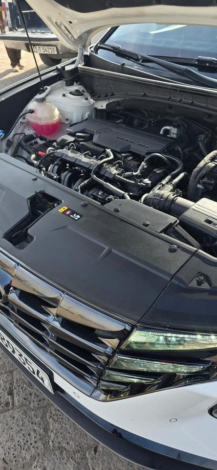 السلام عليكم
توسان موديل 2023 وارد خليجي سياره فول ما عدا الفتحه سياره ماشيه 52 الف سياره كفالة عامة رقم أربيل دولي 
المواصفات
١ شاشه 
٢ بصمة
٣ كامره دواره
٤ تبريد خلفي وامامي
٥ حساس أمامي وخلفي
٦ عدسات متحركه
٧ مرايات شفط
٨ اشاره بلمري
٩ ترحيب
١٠ هند بريك دكمه
١١ اوتوهول توقف ذاتي 
١٢ رادار
١٣ ثلاث انضمه قياده ايكو سبورت نورمن
١٤ شحن واير ليس 
١٥ رادار 
وبعد بيها هواي موصفات السعر 220 ورقة وبيها مجال
 للأتصال على الهاتف
***********
