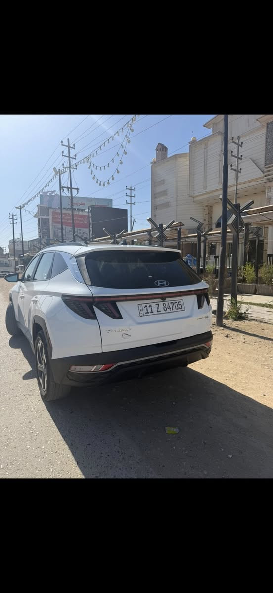 سلام عليكم للبيع او لمراوس ب كورلا  توسان أمريكي هايبرد موديل 23 فول واحد ع واحد رقم بغداد تحويل ثاني يوم مكان سياره بغداد الدوره رقم هاتف ‭***********‬
