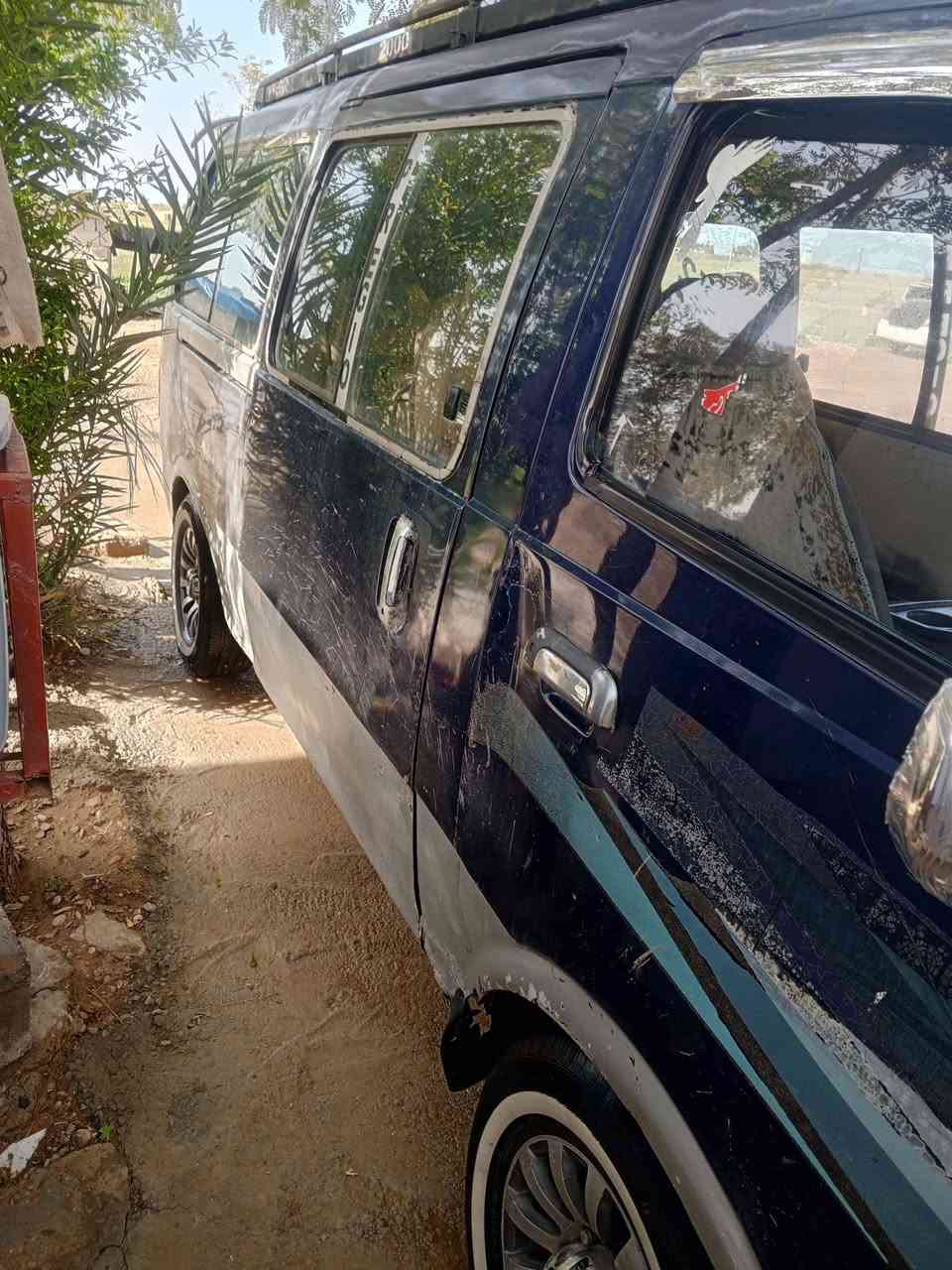 كياي بريجو موديل1999ئارمي پلاستيك سليماني بةشةرتي گير و مةكينةو ئةكسل 4تايةي تازة كوشن وگاعي تازه  نرخيشي 33ومةعمةلة
تكايه موشتري نيت سةري خوت و منيش مةيةشين


**إذا كنت صاحب هذا الإعلان وتريد حذفه لأي سبب، رجاءا أرسل رسالة إلى الدعم الفني**