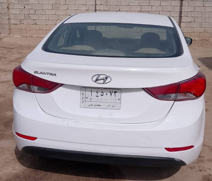 النترا 2015 خليجي 1600 سنويه جديده ما بيهه لا ضربه ولا تبديل بس رشات صبغ ابيع احزام كير محرك حداديه تبرید تخم تاير كله شرط سعرهه 105 وبيها مجال بسيط حك الجيه مكانها سماوه
***********
