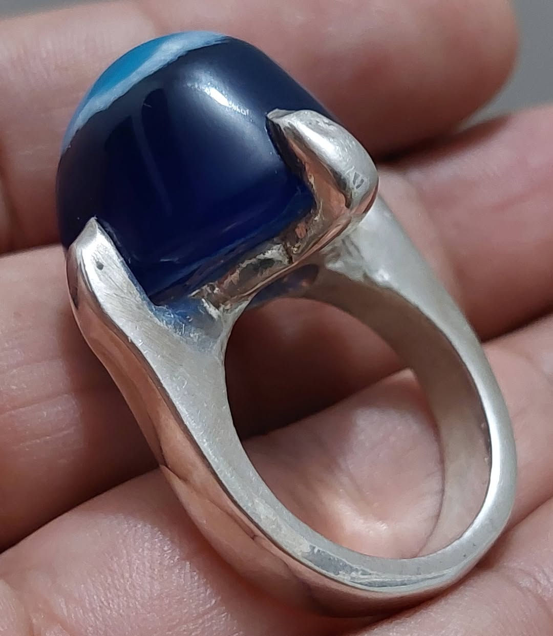 جزعة زرقة عملاقة صياغة يدوية ثقيلة بغداد ***********
