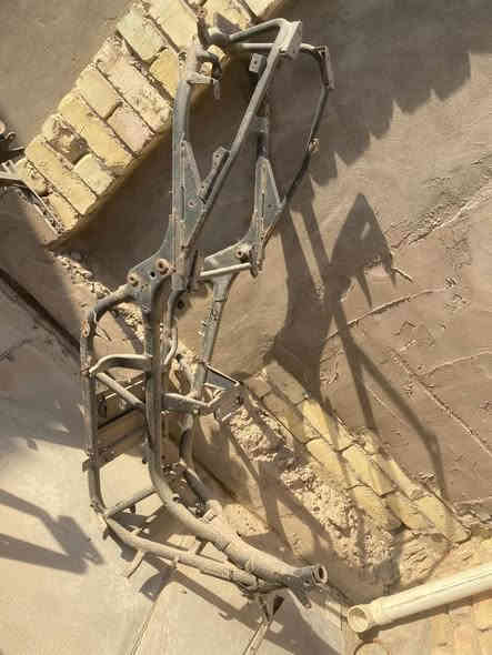 يالله السلام عليكم غراض ماجستا مكاين ثنين شغاله كفرات مال دراجتين اسود وزيتوني كاملات شواصي ثنين كلجات كابريترات ضفاير هنه دراجتين كاملات مفصخات مكاني بغداد الامين لتواصل*********** متواجد واتساب واتصال وشكرا.تجي تاخذهن من باب البيت
