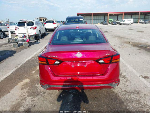 نيسان التيما 2024 sv دخول جديد للبيع على وضعها ضربتها خفيفة كلش تعبتر قطعة بس البونيد ويتعدل بارد يرجع شركة  سعرها  145$ للأستفسار الاتصال علرقم ***********
