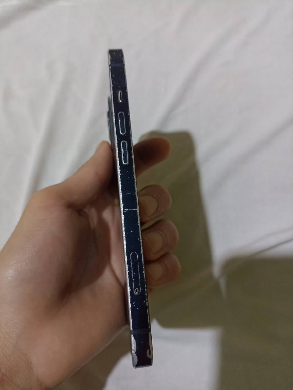 iPhone13
جهاز نضيف مامفتوح عربي شرق اوسط ذاكره 256 دبل سيم كارت بس شاصي مزلق جهاز مكفول كفاله عامه لبطاريه 75 بلاديه لامعلايه ولا مدله العلوان البصره الهارثه سعر 350 وبي مجال 
رقم/***********

