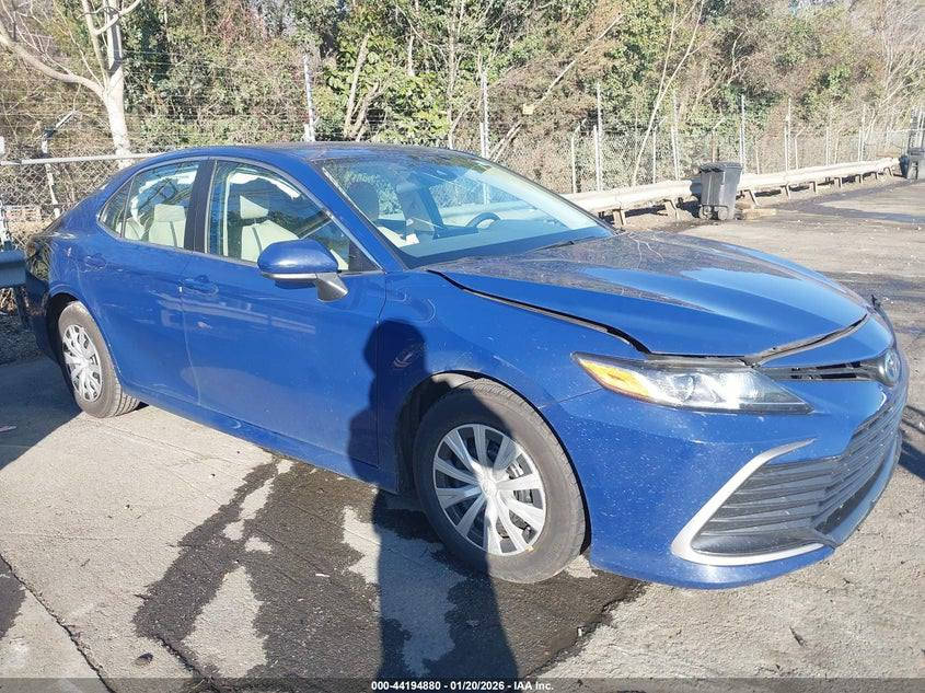 ★ ★ #النمرود_للمزاد_الأمريكي ،👑 ★ ★
🔵 نوع سياره: كامري موديل ٢٠٢٤ LE هايبرد 
🔵 حاله السياره: تعمل وتسير
🔵 المسافة: 47659mi
🔵 حـجم المـحرك : 4 بستم. 2500
🔵 بيع مباشر 94ورقة 
🔵 ضرر السيارة : موضح في الصور 
--------------------------------------------------------------------------------
 🔴 بأمكانك ادخالها ذوي شهداء او حرة او نقلها الى اقليم كردستان العراق 

مكان المكتب / الموصل /ناحية النمرود/قرية السلامية

خدمتنا تشمل:  
🚗 شراء السيارات المطلوبة حسب طلبك 
📝 تقارير كارفاكس شامله عن حالة السيارات قبل الشراء
🚛 ترتيب شحن السيارة من امريكا ألى اي مكان بأمان وسرعه 
📱نظام تتبع خاص بك لمتابعة عملية النقل من المزاد الى ميناء ام قصر او منفذ طريبيل او جبل علي ( اقليم كردستان) 
🛳ارخص اسعار الشحن

- خدمة التخليص الجمركي
١- شحن بس منفذ طربيل مرسين أقليم كردستان
٢- منفذ طريبيل 
٣- اقليم كردستان 
٤-مرسين ( تركيا )

للاستفسار عن شراء السيارات اتصل الى الارقام التالية 

كورك/. ***********  (واتساب) ☎️
آسيا/. *********** ☎️
#النمرود_للمزاد_الامريكي
