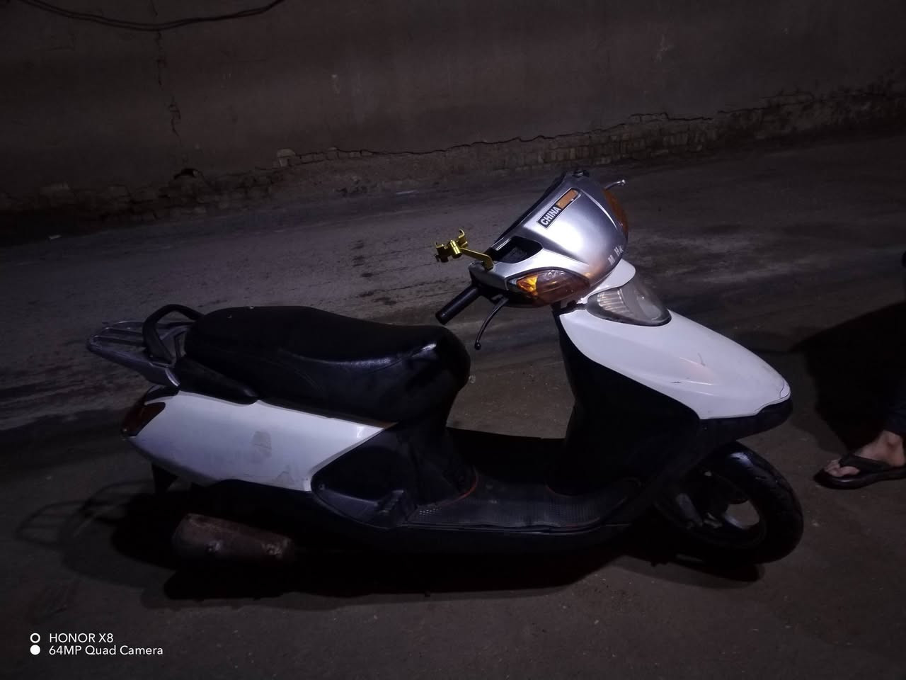 السلام عليكم
دراجه سبيسي للبيع الدراجه شغاله مابيها شي

السعر 300 وبيها مجال

المكان خاجيه والرقم : ***********
