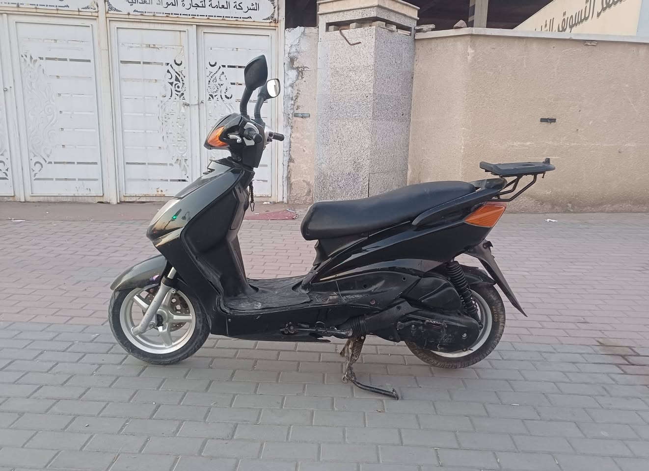 سلام عليكم للييع سكنس نثيه ياباني سرعته ١١٠ مكينه تخبل بلاديه سلف وهندر شلعه معدل ع فحص السعر ٤٢٥ شويه بيه محال للطيبن السكن بغداد حي الينوك مجاوب خاص شراي يتصال تحياتي  ***********
