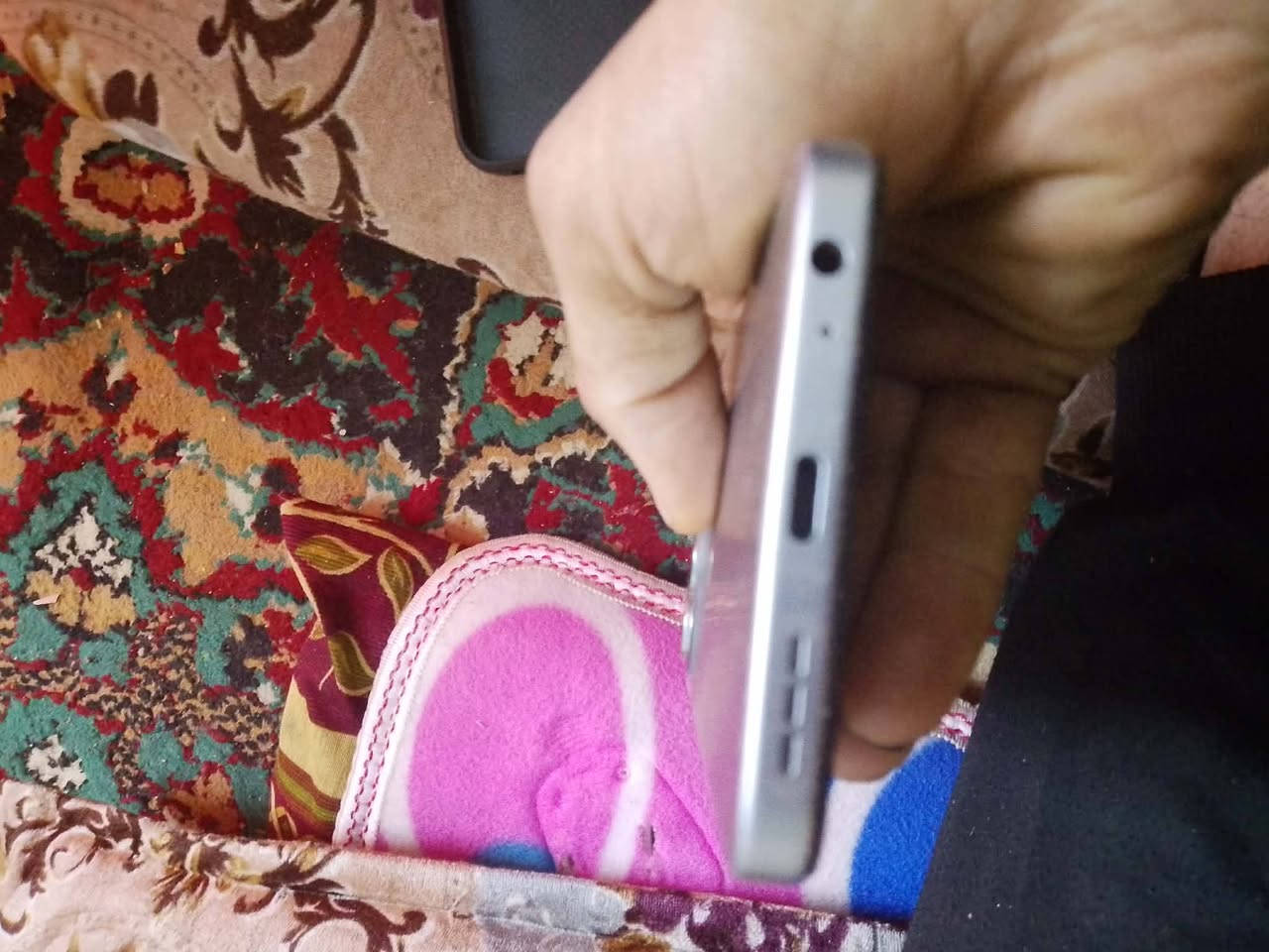 جهاز نظيف مستعمل قليل ذاكره 256 الرام 16 سعر 135 وبمجال


**إذا كنت صاحب هذا الإعلان وتريد حذفه لأي سبب، رجاءا أرسل رسالة إلى الدعم الفني**