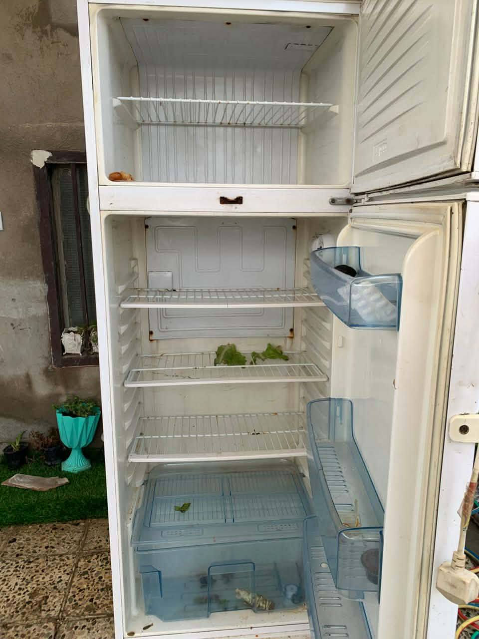 ثلاجة نضيف جداً تجميد فول مكان حي اور ويوجد توصيل ي مكان


**إذا كنت صاحب هذا الإعلان وتريد حذفه لأي سبب، رجاءا أرسل رسالة إلى الدعم الفني**