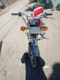 دراجه سيڤان (كلك)  محرك ٢٠٢١ نضيف اشاير شغالات تاير خلفي جديد سلف تشتغ...