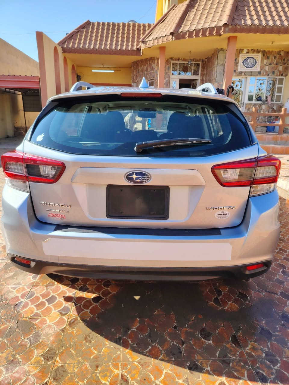 السلام عليكم 
سوبارو امبريزا 
فنه PREMIUM 
موديل 2023
تدفئه كشنات 
فتحه سقف
بصمه تشغيل
تشغيل عن بعد 
ويل كب
مثبت سرعه
تحديد مسار 
وبعد بيها مواصفات
بدون ايرباك وبدون صبغ تعديل بارد قليل
صور الضرر موجودات بالمنشور تحتاج تكحيل قليل
- السيارة منفيس تترقم جميع المحافظات عدا الاقليم
مكان السيارة / صلاح الدين - الشرقاط 
للاستفسار التواصل على الخاص


**إذا كنت صاحب هذا الإعلان وتريد حذفه لأي سبب، رجاءا أرسل رسالة إلى الدعم الفني**