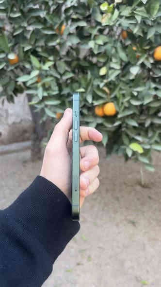 13عادي 
ذاكره 128
بطاريه91
مبدل ضهر فقططط الباقي نورمالل 
نموذجmكلو شغلل مابي اي شي شرط 
سعره 380بي مجال للشراي 
خاص او اتصل 
***********
