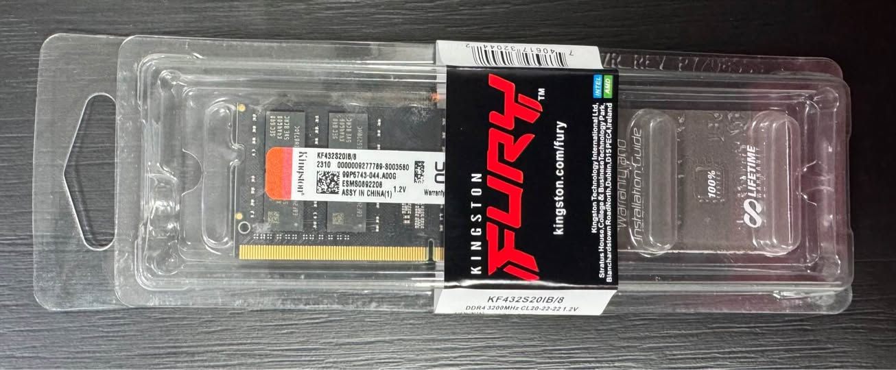 ⚡ أهم المواصفات والميزات:
• النوع والحجم: رام DDR4 بحجم 8GB مخصص لأجهزة اللاب توب (SO-DIMM).

• السرعة والتردد: يأتي بتردد عالي 3200MHz لضمان أسرع نقل للبيانات واستجابة فورية.

• توقيت ممتاز (Latency): يدعم توقيت CL20-22-22 المتوافق والمستقر مع المعالجات الحديثة.

• التوافق الكامل: يدعم معالجات Intel ومعالجات AMD بكفاءة تامة وبدون أي مشاكل توافقية.

• كسر السرعة التلقائي (Plug N Play): يتعرف على أقصى سرعة يدعمها اللاب توب تلقائياً بدون الحاجة للدخول وتعديل إعدادات الـ BIOS.

• استهلاك طاقة منخفض: يعمل بفولتية 1.2V  ليوفر في استهلاك بطارية اللاب توب ويقلل من الحرارة.

• الحالة: جديد تماماً (مغلف بالعلبة الأصلية من الوكالة بنسبة 100% كما موضح بالصور).

• التوصيل: متوفر خدمة توصيل 

💰 السعر: 50,000 دينار عراقي فقط! أربيل, العراق


**إذا كنت صاحب هذا الإعلان وتريد حذفه لأي سبب، رجاءا أرسل رسالة إلى الدعم الفني**