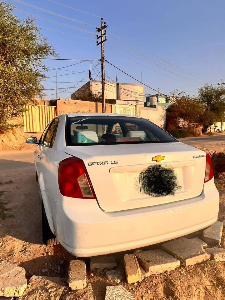 أوبترا 2010 حادثها فقط باب الايمن ربع منه وجاملغ تبريد فول تخم تاير جديد محرك كير كله جديد السعر 73وبيها مجال العنوان النجف الاشرف الرقم ***********
