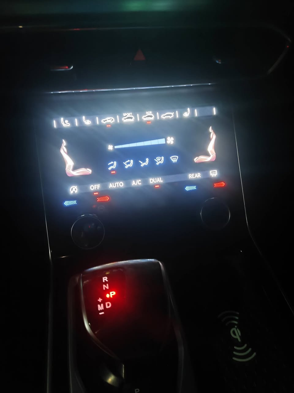 جيتور X90 بلص ابيض رقم بغداد 24 مكفولة السعر قفل 29 
اتصال ***********....
