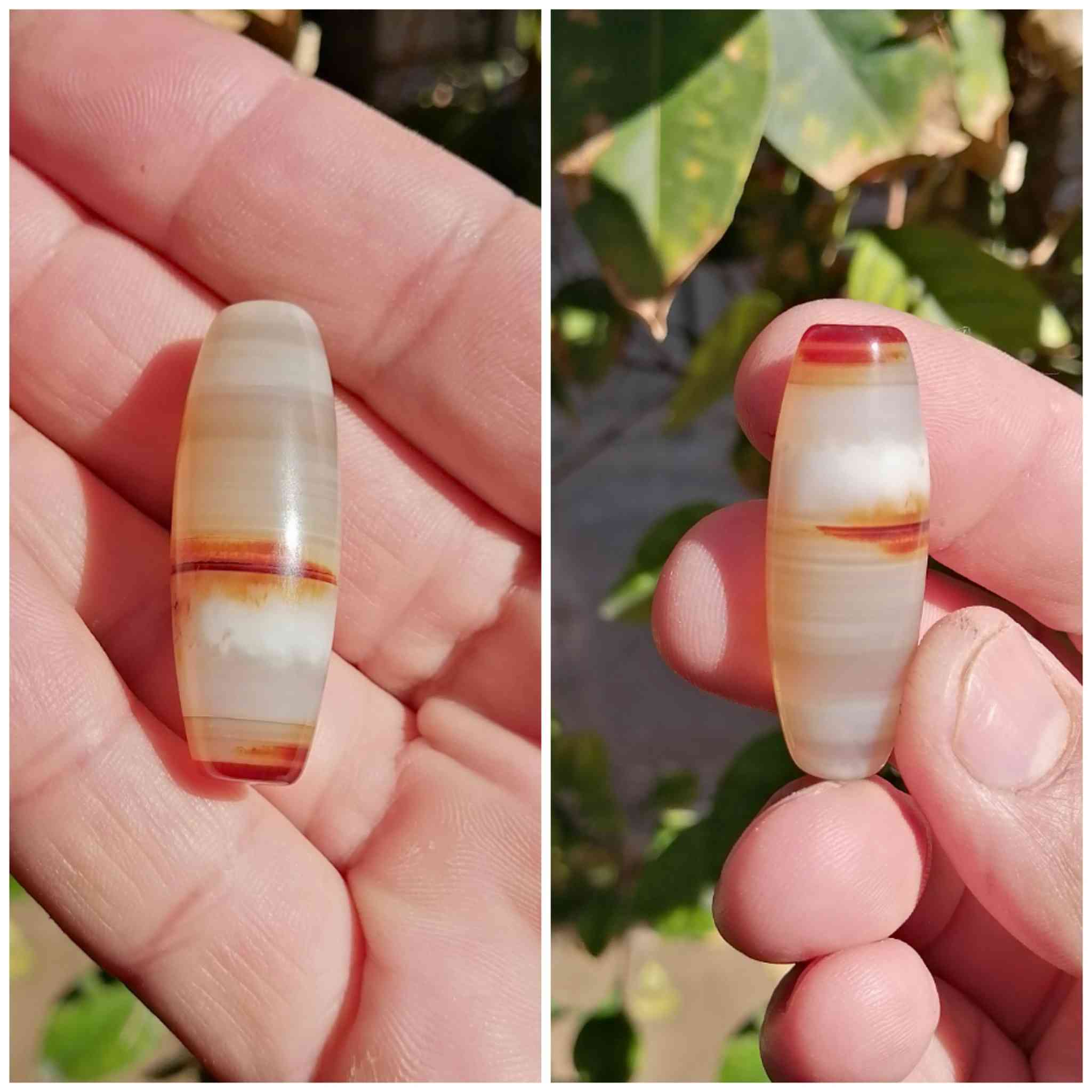 فوائد الجزع اليماني 
قال الامام علي ع كان في يد رسول الله ص خاتم من الجزع اليماني فاعطاه لي وقال ياعلي تختم بالجزع اليماني فانه يطرد مردة الجن والشياطين اما علمت ياعلي ان الصلاة في الجزع عن سبعون صلاة 
هذه الجوهرة  مفيدة في التأريض وتحقيق التوازن ، كما أنها تعمل أيضًا بشكل جيد كحجر واقي. في حين أن الارتباطات بهذا الحجر قد تغيرت بمرور الوقت ، إلا أن معناه يظل كما هو. الجزع هو الحجر الذي يقدم لحامله اهتزازات قوية للغاية من الحماية وقوة الإرادة والتركيز والقوة. ماهي فوائد حجر الجزع اليماني؟
الـجــزع.. وهو نوع من أنواع العقيق إلا أنه أقوى أنواعه روحانيا فمن يحمله ويعمل له السحر بكثرة فهذا الحجر يرد السحر على الساحر وهذا الحجر يرد كيد مردة الشياطين وفيه روايات واحاديث عن رسول الله ص كثيره والفائدة من الله سبحانه وتعالى هذه الاحجار اسباب ومسببات اخوتي الطيبين


**إذا كنت صاحب هذا الإعلان وتريد حذفه لأي سبب، رجاءا أرسل رسالة إلى الدعم الفني**