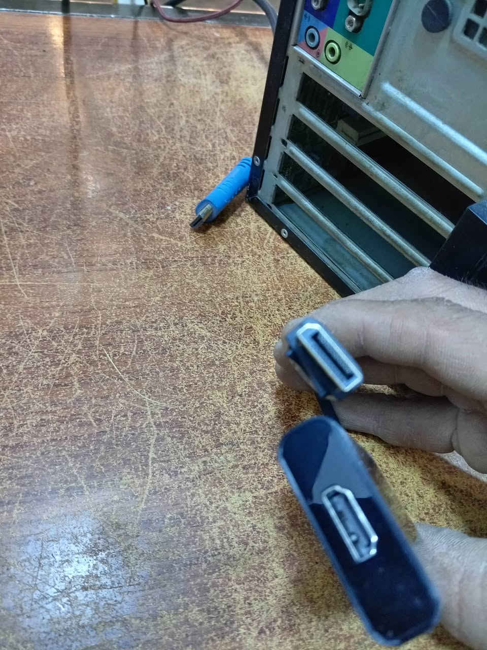 جديد غير مستخدم ومفحوص فقط نموذج تحويلة من الحاسبة دسبلي بورت ول الشاشة hd 🌹سعر 15 الف مع التوصيل مجانا


**إذا كنت صاحب هذا الإعلان وتريد حذفه لأي سبب، رجاءا أرسل رسالة إلى الدعم الفني**