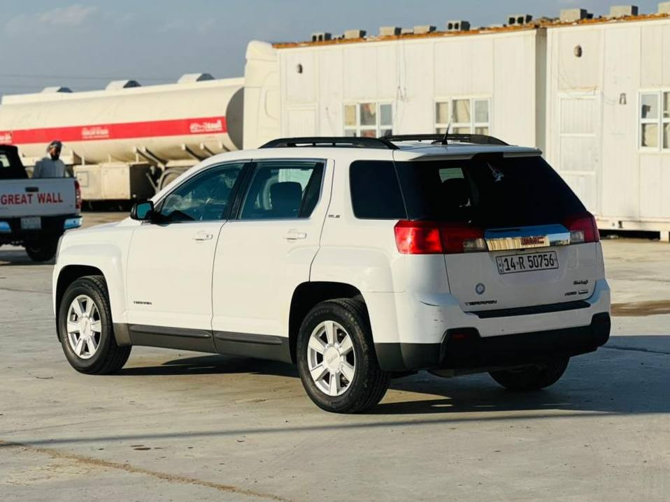 جمسي تيران مديل2013رقم دولي سنويه لل28مشروع وطني. بيهه جاملغ صبغ بدون دواخل والباقي كفاله عامه السعر 97وقابل للتفاوض للستفسار اكثر ***********مواصفات مكينه وكير مكفولات مكينه دوش تحكم استيرن شاشه دشبول مثبت سرعه كشن كهربائي حداديه جديده تخم تاير كهربائيات كلهه شغاله كشنات مخمل 5راكب داخل جديد 
المكان ذي قار مكلف بنشر ناصرية, ذي قار
