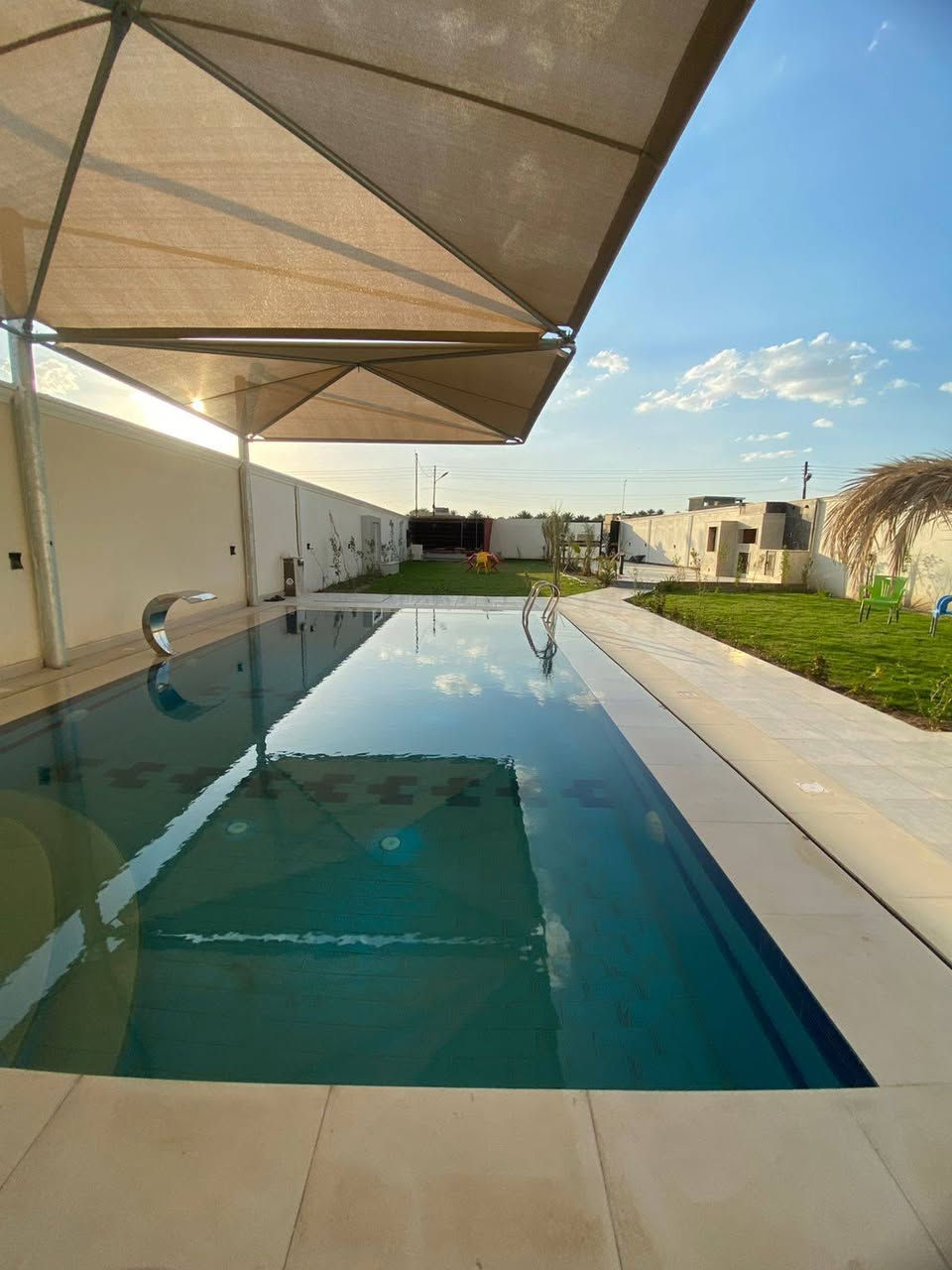 مزرعه السمبله الذهبية للايجار اليومي و الحفلات والمناسبات موثقه بتطبيق اجرلي (***********)
