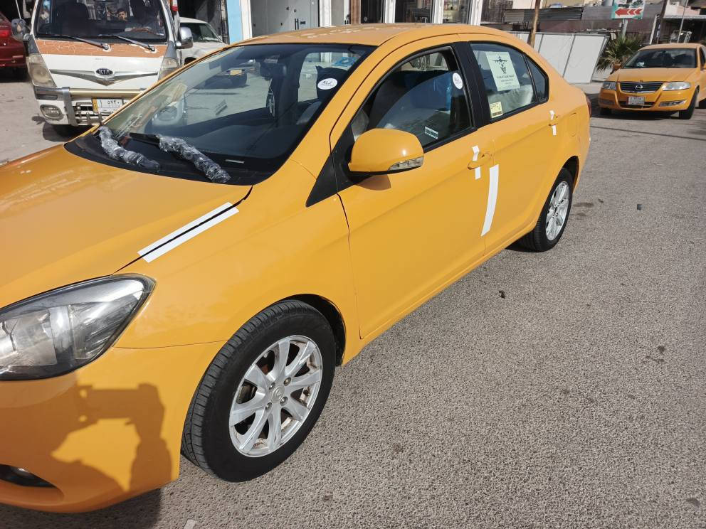 ‏السلام عليكم ✋
‏كريت ويل 2012 ✈️
‏كلين بدون حادث ✅
‏رقم بابل سنويه لحد 2028 مشروع وطني دولي ارقام انكليزي باسمي شرط التحويل ثاني يوم ادورها باسمك    مقدم ع بطاقت بنزين السياره احله من الصور بهواي
‏والسياره متعوب عليها صدرها 100 /100تخم تيارات✅🚖 جديده كهربائياته كلها شغاله مابيها شي نقص صبغتها جديده  بيها دوشمه جديده  ✅  
‏  كير عادي مكينه يارس ياباني شرط كفاله عامه
‏ مختصر تاخذ السياره وتدعيلي وبوجهك ع شارع جاهزه ع✅ اخر حبايه+ السعر 52 وبيها مجال واني خادم   مكاني كركوك حي الواسطي
‏واتساب او اتصال  *********** كركوك, العراق
