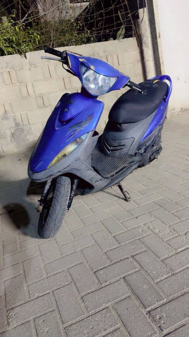 سلام عليكم ماكس عدله الدراجه كفاله عامه من االمكينه دراجه مال رمبه مصارله سبوع بس احتاجيت اريد ابيع الدراجه بعده بترابهة السعر 1100 وبيه مجال بسيط بسيط المكان بغداد حي العامل رقم الهاتف ***********
