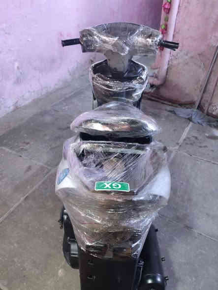 السلام عليكم دراجة البيع ماكس Maxماكس ثعلب ياباني السرعة 140الرقم ***********السعر 500وبيه مجال شي بسيط العنوان بغداد الامين درجة حلوه مجفته جديد
