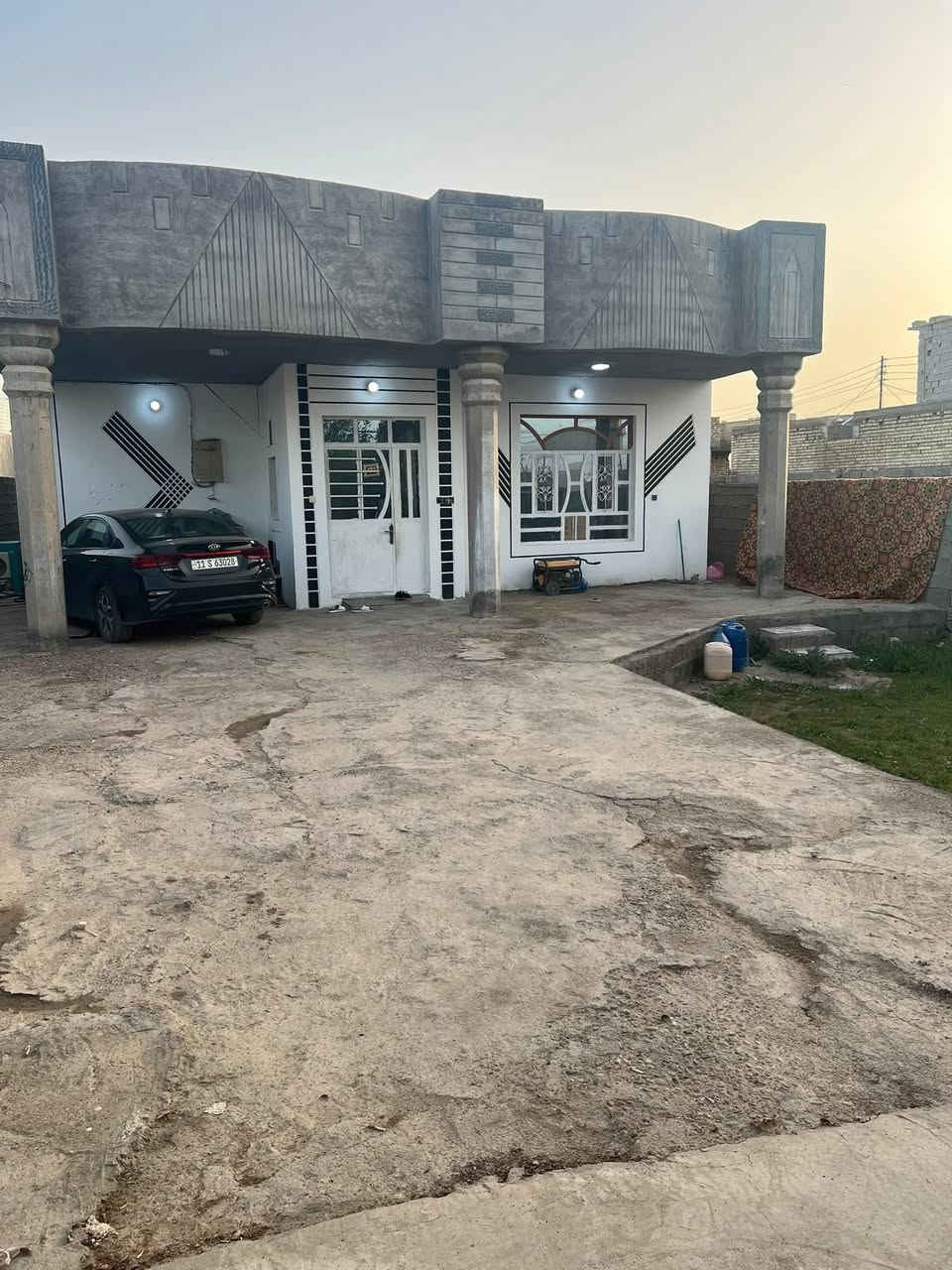 دار للبيع زراعي
في ابو غريب خلف محطه جوهرة العدنان المساحه 400 متر 

بيت كامل بي نقص فقط لارضيه صبه مو سيراميك 

شارعا 15 متر منطقه سكنيه وخدمات كامله 

يبعد عن السريع كيلو لبيت يحتوي على غرفتين وستقبال ومطبخ

وحمامات داخليه وخارجيه وبي حديقه جبيرة وكراج يتسع ل 4 سيارات البيت واجهية 14 متر والنزال 29 البيت جاهز للسكن 

السعر 82 وبي مجال 

للاستفسار *********** //

                 ***********//
