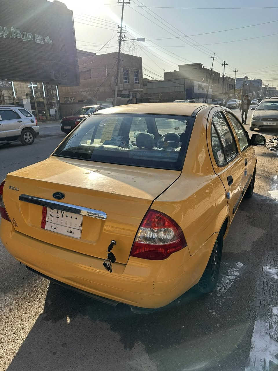 سلام عليكم طيبه للبيع موديل 2015 بيه نص الباب صبغ وبارد بل جاملغ وكير ومكينه خير من الله شواصي مكفوله دوشمه جديده سياره جاهزه السعر 42 وبيه مجال رقم الهاتف ‭0770 690 2605‬ مكان الامين الثانيه
