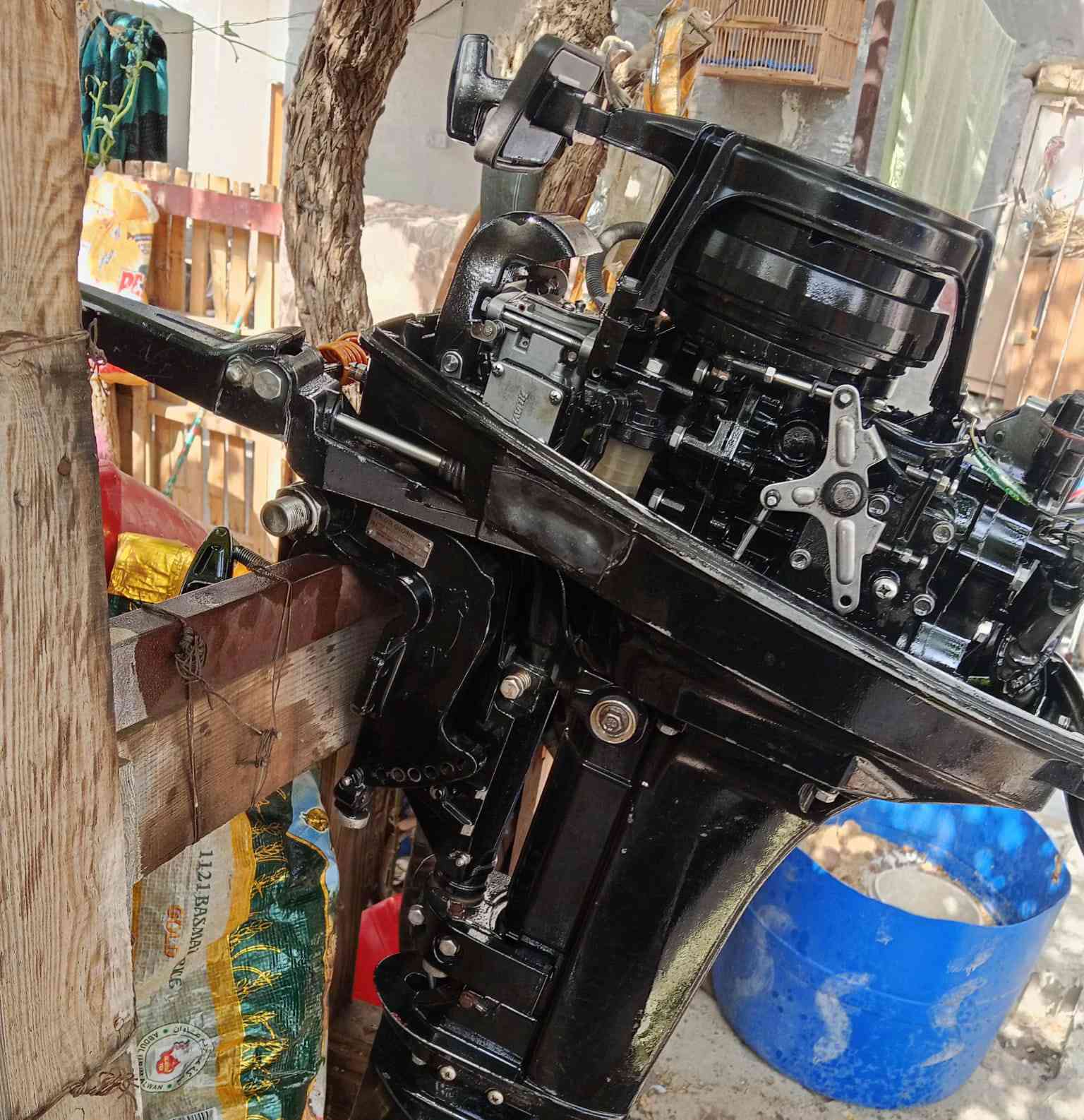 السلام عليكم 
مكينه جلوريا 18 على وضع الشركه مامفتوح
 شفت قصير ماشاءالله شقل وطلع س ع ر (مليون) وبيهه مجال اي ستفسار خاص مكان بصره ***********
