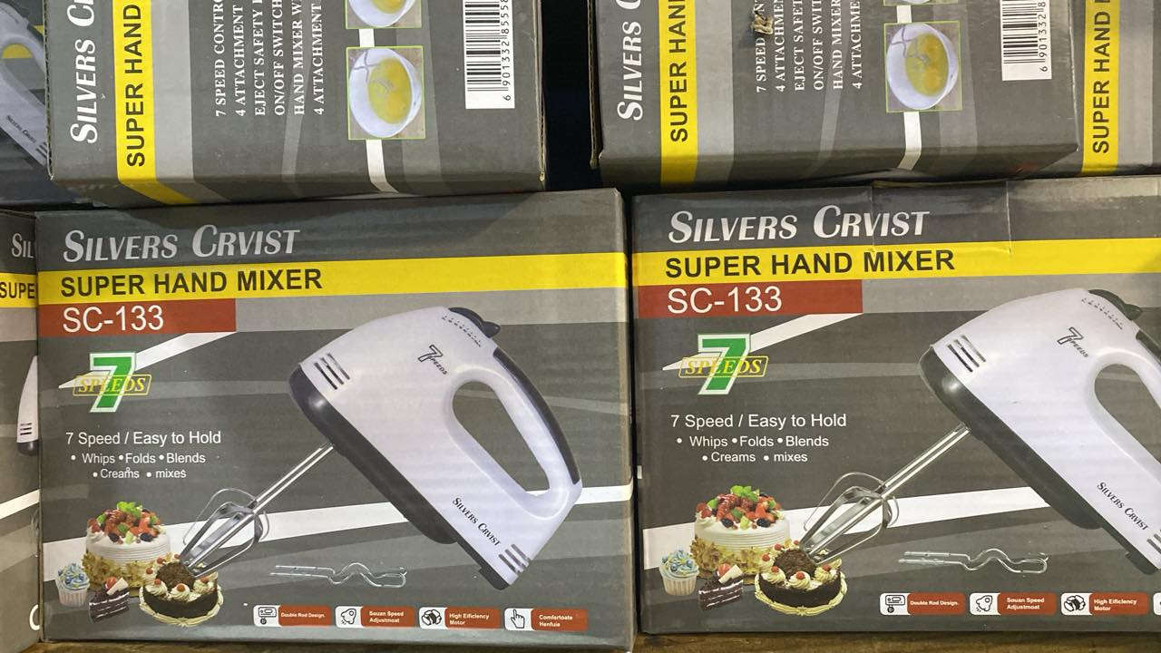 توفرت سلاقة بيض 🥚 🐓 حجمين
مضرب حلويات كهربائي 
غلاية
للطلب والاستفسار تواصل على الخاص ✉️


**إذا كنت صاحب هذا الإعلان وتريد حذفه لأي سبب، رجاءا أرسل رسالة إلى الدعم الفني**