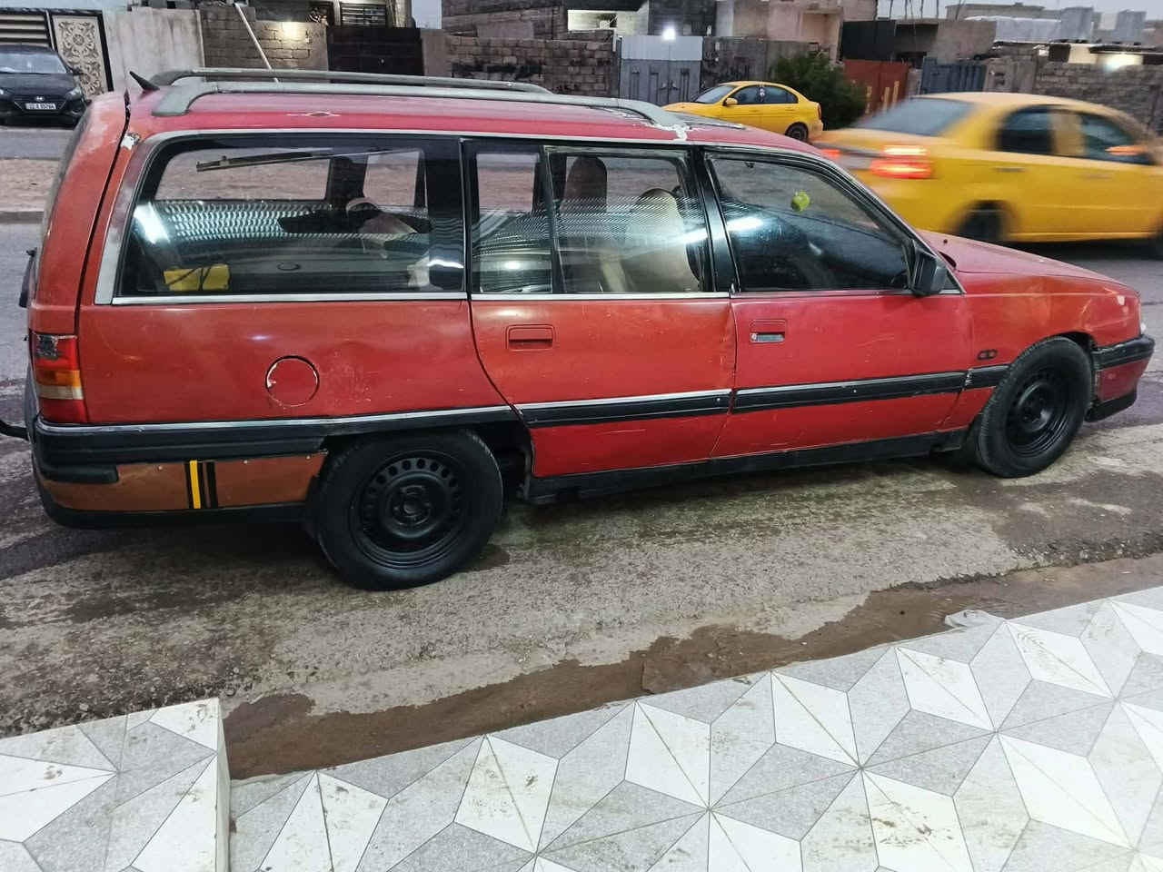 اوميجا ستيش ن حجم 20 موديل 91 مكينه نظيفه جير نظيف كربون بيها ما بيها صبغ واير من هيغ سياره شغاله سياره شغاله شرطه تحويل سعر 13 ونص.   ***********
