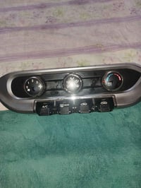 وبركاته عندي تحكمات تبريد كيا.ريو من 2012 الى 2017 تفصيخ على الفحص مكا...