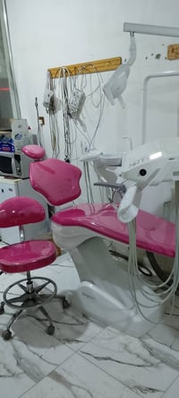 #للبيـــــــــع_كرســــــــــي أسنان مؤهل نوع فنك دان بسعر  مناسب /نشك...