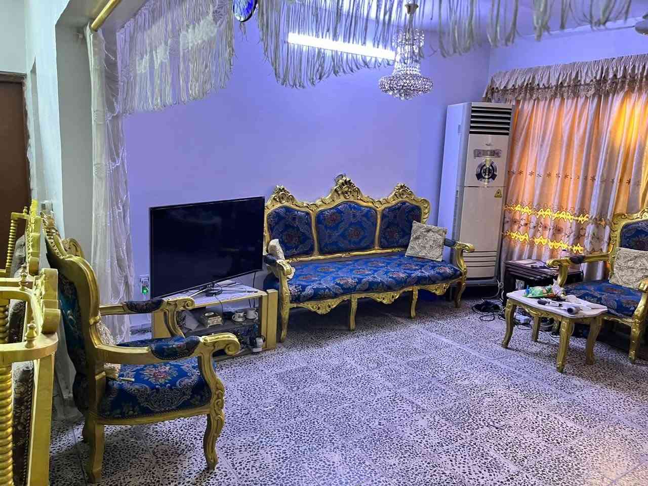 غراض مستعمل للبيع مكان بغداد الكراده كلمن وسعره *********** واتساب
