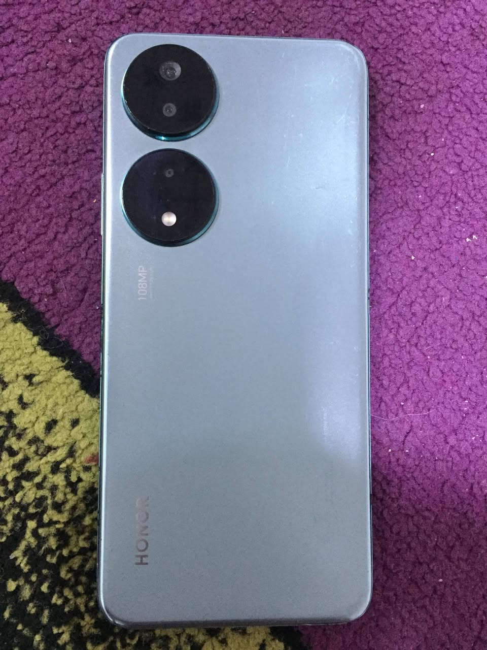 سلام عليكم هونر X7B مراوس مع ايفون بدون فرق جهاز فقط شاشة مكسورة بس مامئثر علية كلشي شغال بي كامرة تكنيك اتصال صوت علي طتبيقات ذاكرة 256 بطارية 6000 ملي امبير شحن سريع الشحنة الوحدة طول يومين بصمة وجه وبصمة اصبع جانبية


**إذا كنت صاحب هذا الإعلان وتريد حذفه لأي سبب، رجاءا أرسل رسالة إلى الدعم الفني**