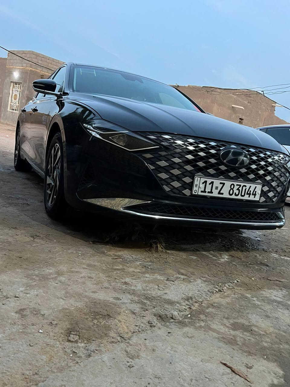 هونداي كرانتر السياره موديل ٢٠٢٣ كوري مكفولة فول ماعدي الفتحة رقم بغداد. ماشيه ٦٩ السونار موجود السعر اتصل على الرقم ***********
