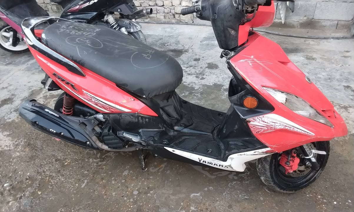 سلام عليكم جيتي ار دراجة كامل مكملة نكرة كهربائيّ كلة شغل الدراجة بلادية شلعة ومعدل الدراجة كلة عل بلاد مكاني بغداد الشعلة رايدهة اب 650 وبيهة مجال قليل شراي اتصل ***********
