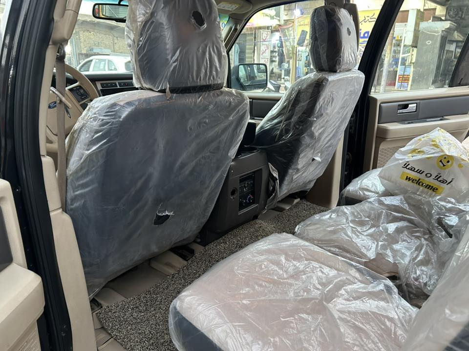 للبيع موديل ٢٠١٣ وارد خليجي صبغ باب الصدر فقط 
مواصفات XLT 

كامرة خلفية
شاشة جبيرة اندرويد
سلايد
٣ قطع تبريد
بترة
لايتات وبلوجكتر زنون
مكاني بغداد المنصور 
***********
ب ١٤٠ وبيها مجال للشراي
