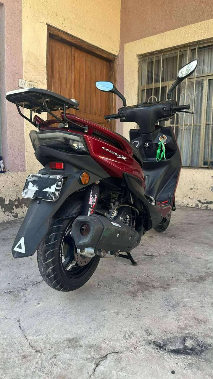 السلام عليكم سكنس حديث لد مفتوحه بس ولفات نقصه تنظيف جويتر واتفيلس شلعه ومعدله  شرط مكاني بالحاميه رقم الهاتف ***********
