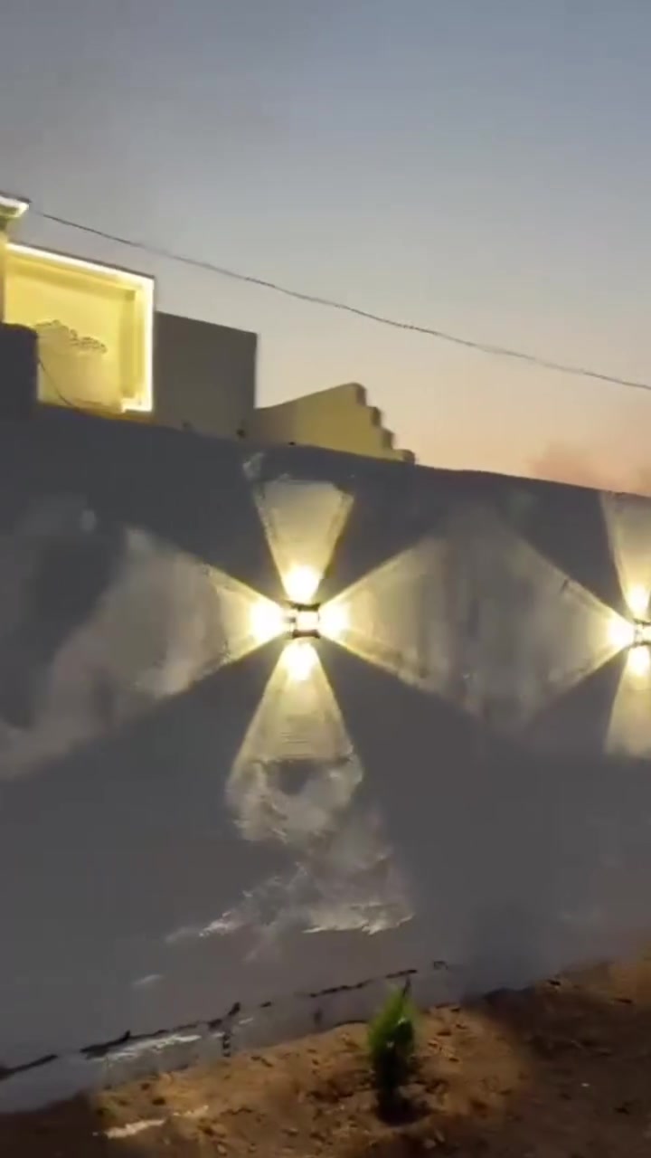 بيت طابو للبيع 
المساحة 200 متر 
الموقع 📍 المجزره يم حايط المعهد 
يتكون من غرفتين نوم وربعه ومطبخ 
بيت كامل وجاهز للسكن 
السعر 45 مليون 
الشراي يتصل ***********
