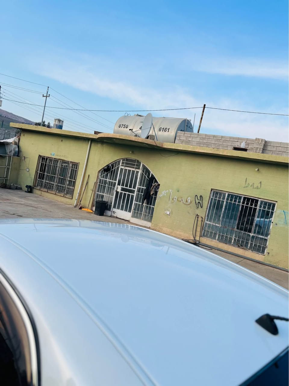 ماشاالله لە ماڵی هەموو لایەک 
شاهینە براوە بۆ فرۆشتن📦 
2007 بەسمە رەساسی ئەتڵەت سپۆرت 
180مەکینە گچکەی گێر گەورەیە مەرخوب 
ناو ڕەشە فۆرمیکا سورە کوشین جلدی قەیسیە بیلادی ساج سورە ساجی نەشکاوە 3 دوگمەیە کوشین کارەبایەئاوێنە شەفتو کارەبایە داعمو لێدراوی نیە خایسی نیە کەڤەر گۆڕای نیە سەقفی بۆیاخی نیە هەمووی بەشەرت سەیارەکە 94 هەزار ڕۆیشتوە ڕۆنی گێڕو مەکینەی گۆڕاوەو خاوێنە چرکەی تێدا نیە چرکەو 200$ببڕە چوار ویلو تایەیی نوێی لە ژێرە دینگە هەموو گیانی بەشەرتە 
هەر چوار دەبڵەکەی دایسە بەدڵی خۆت بەر زوو نزمی پێبکە 
سەیارەکە بۆ چاڵو قوپ مەگەڕێ هیچی پێوە نیە 
سەیارەکە هەموو گیانی مەزبوتەو بەشەرتی دەفرۆشم 
کاملل مەسرەف کراوە کامل جاهیزە سەیارەکە 
گێڕ و مەکینە بەشەرت تەقەو رەقەی بەشەرت سەقفوو کەڤەر بەشەرت هەموو گیانی بەشەرت 
بۆ زانیاری زیاتر پەیوەندی بکە لە خزمەت دام شوێن کۆیە //*********** ڤایبەر و وەتس ئاپیشی لەسەرە كويسينجاك, أربيل
